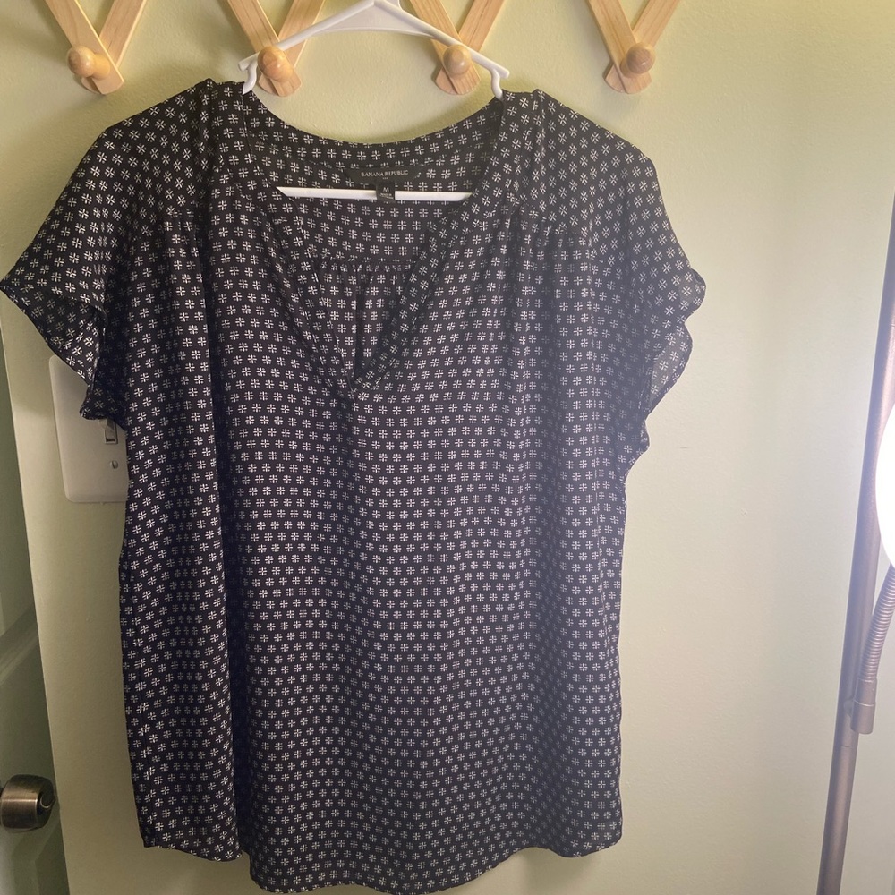 Beautiful top from banana republic